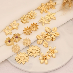 Flower Stud Earrings Stainless Steel Daisy Sunflower Gold Plated Floral Design Fashion Jewelry Gift For Women