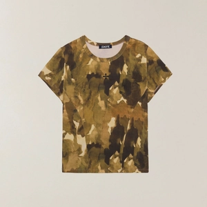 Detailed flat lay of slim-fit camo sports tee showing green and earth tones camouflage