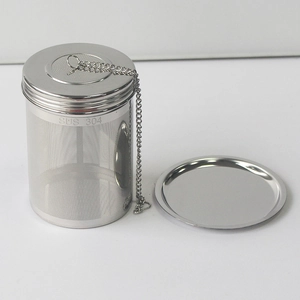 Detailed view of SUS 304 stainless steel tea infuser with chain lid and base tray
