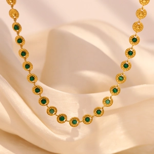 Stainless Steel Necklace With 18K Gold Plated Round Disc Green Stones Vintage Elegant Jewelry For Women Daily Wear
