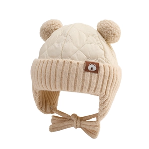 Kinder Strickmütze mit Bärenohren Kunstpelz-Bommeln und warmen Ohrenklappen in Beige