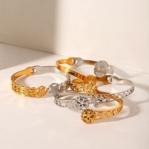Bracelets bicolores en acier inoxydable avec étoiles et fleurs ajourées or et argent