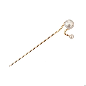 Minimalist gold pearl hair pin featuring two white pearls on a sleek diagonal metal stick