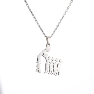 Silver stainless steel necklace with mother and four children heart silhouette pendant
