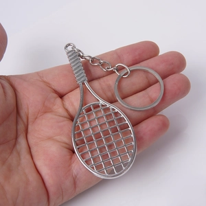 Portachiavi mini racchetta da tennis in metallo argento con griglia e manico testurizzato