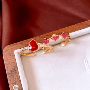 Bague Ajustable En Cuivre Plaquée Or Émail Rouge Gourde Forme De Coeur Zircon Style Chinois Vintage Bijoux Femmes
