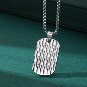 Polished men's stainless steel dog tag necklace with embossed diamond texture design