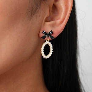 Elegant 10-piece set featuring black bow and pearl drop earrings for women with rhinestones