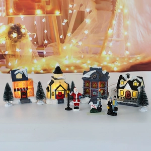 Weihnachtsminiatur-Häuschen-Set aus Harz mit LED-Licht und Weihnachtsmann-Figuren