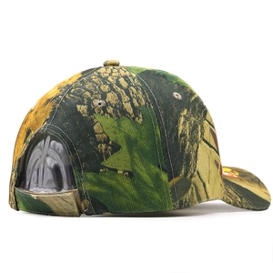 Detail view of the forest leaf camouflage baseball cap with adjustable velcro strap