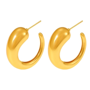Minimalist 18k gold plated C-shaped geometric hoop earrings with polished metal finish
