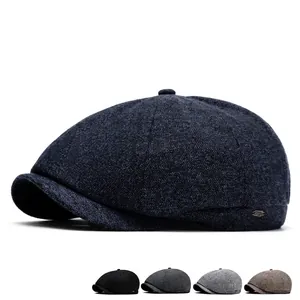 Classic men's winter newsboy cap in tweed fabric with five color options available