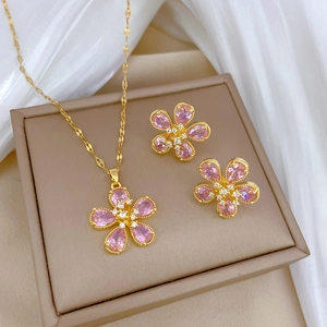 Bijoux Fleur Rose Collier Et Boucles D'oreilles Acier Titane Plaqué Or Avec Tige En Argent Zircone Élégant Pour Femmes