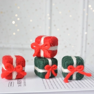 Handmade wool felt Christmas gift box ornaments in red and green for tree decoration