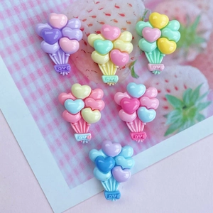 Breloques DIY en résine de bouquets de ballons en cœur macaron avec lettrage Love