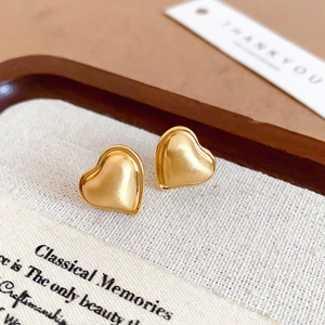 Heart Stud Earrings Brushed Gold Plated Minimalist Niche Design With 925 Sterling Silver Earring Post