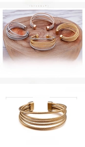 Detailed size specifications and color options for C-shaped multi-layer steel bracelets