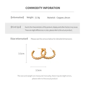 Size chart showing 3.5cm diameter for C-shaped zircon serpent earrings with weight data