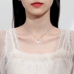 Minimalist 925 sterling silver shell necklace with white mother of pearl pendant for women