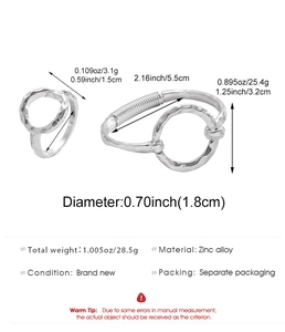 Especificaciones de tamaño para el conjunto de anillo y pulsera de leopardo plateado