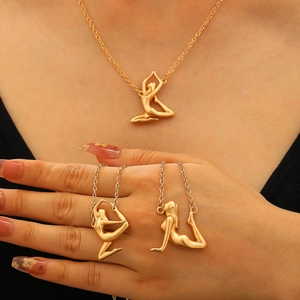 Künstlerische goldene Yoga-Pose Halsketten für Damen mit minimalistischen Menschenfiguren