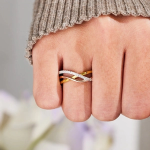 Bague entrelacée en argent 925 tricolore sertie de zirconiums pour femme chic