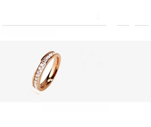 Detail of 3.9mm rose gold titanium steel ring with single-row zircon inlay and dimensions