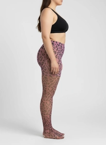 Gros plan d'un collant à motif léopard rose à taille haute extensible sur un mannequin