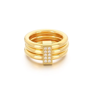 Minimalist 18k gold plated stainless steel triple band ring with pavé diamond connector