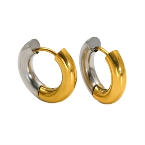Minimalist two-tone stainless steel C-shape hoop earrings with 18k gold and silver finish