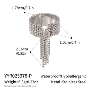 Detailed view of stainless steel tassel ring dimensions with waterproof and allergy-free labels