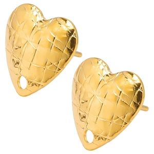 Macro shot of gold-finished heart studs featuring textured diamond-cut patterns and hanging holes