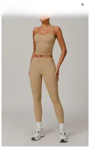 Détails de l'ensemble de yoga kaki deux pièces avec soutien-gorge de sport et leggings taille haute