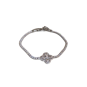 Bracelet de tennis fleur trèfle en argent 925 poli et zircons pour un style élégant