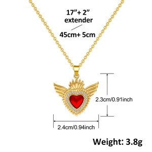 Detailed view of ruby heart crown pendant with dimensions 2.4x2.3cm and weight 3.8g