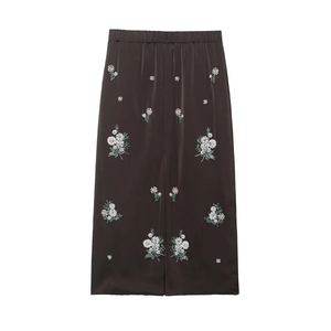 Élégante jupe midi en satin marron foncé avec broderie florale et taille élastique