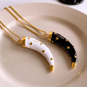 Horn Pendant Necklace Alloy Enamel Polka Dot Retro Ethnic Long Chain Jewelry For Women Minimalist Style Accessory