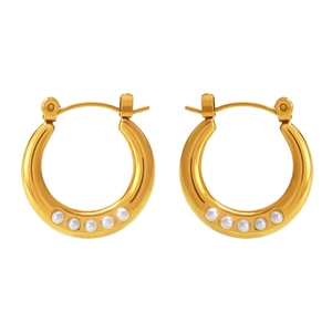 Elegant 18K gold plated C-shape hoop earrings with five white pearls on white background