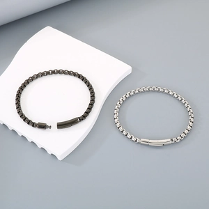 Bracelets à chaîne box minimalistes en acier noir et argent avec fermoirs magnétiques