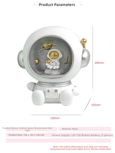 Astronaut helmet piggy bank with LED star lights, resin material, 150x105x160mm dimensions