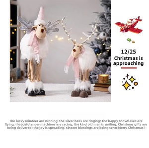 Décoration de poupée de renne en peluche de Noël, jolie figurine d'élan debout pour fêtes.