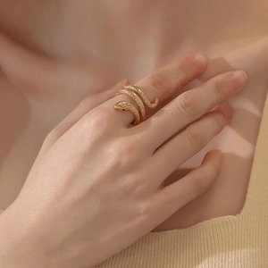 Bague Serpent Acier Inoxydable Enroulée Réglable Anneau Ouvert Texture Écailles Doré Bijoux Gothiques Pour Femmes