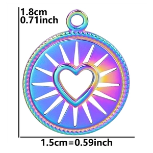 Macro detail of rainbow stainless steel heart charm with dimensions 1.8cm by 1.5cm