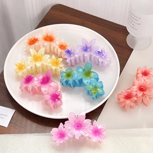 Plumeria Flower Hair Claw Clip Large Resin Frangipani Gradient Beach Holiday Shark Clips For Women