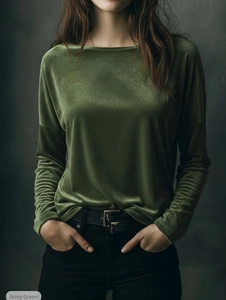 French Elegant Velvet Long Sleeve Loose Top For Women Autumn Winter Fashion Solid Color Casual Polyester Pullover Sweater