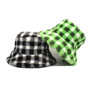 Checkerboard Plush Bucket Hat Faux Fur Winter Warm Outdoor Fashionable Fluffy Soft Cloche Hat For Men And Women