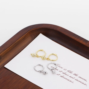 S925 silver conch shell hoop earrings with inlaid diamonds in gold and silver finishes