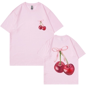T-shirt rose en coton à col rond avec imprimé cerise et nœud, vues avant et arrière