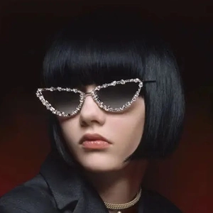 Luxury cat-eye sunglasses with sparkling crystal rhinestones and silver metal frame