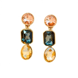 Orecchini vintage in oro con gemme sfaccettate arancioni, blu e gialle a tre strati